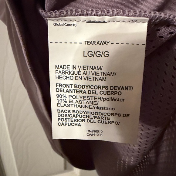 NWT‼️Under Armor Lavender Mesh Hooded Performance Tank - Picture 4 of 4